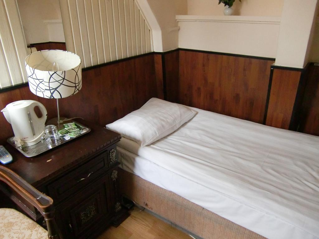 Budget Hotel Thorbecke Άμστερνταμ Δωμάτιο φωτογραφία